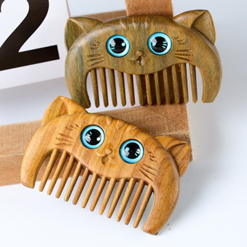 Simple Cat Pattern Green Sandalwood Portable Comb Simple Cat Pattern Green Sandalwood Portable Comb