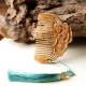 Natural Green Sandalwood Lotus Engraved Soothing Comb Natural Green Sandalwood Lotus Engraved Soothing Comb