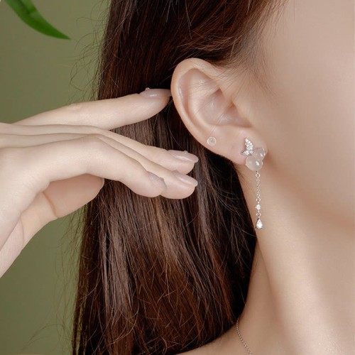 Hetian Jade Magnolia Chalcedony Butterfly Gourd Luck Earrings Hetian Jade Magnolia Chalcedony Butterfly Gourd Luck Earrings