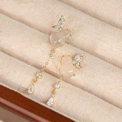 Hetian Jade Magnolia Chalcedony Butterfly Gourd Luck Earrings Hetian Jade Magnolia Chalcedony Butterfly Gourd Luck Earrings