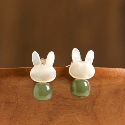 Tridacna Stone Rabbit Hetian Jade Luck Earrings Tridacna Stone Rabbit Hetian Jade Luck Earrings