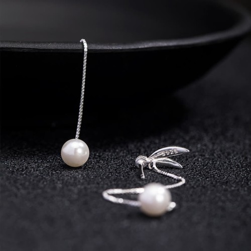 925 Sterling Silver Zircon Pearl Bamboo Leaves Protection Earrings