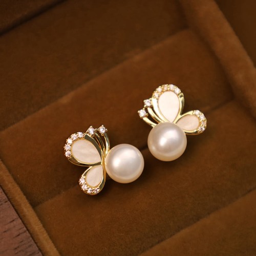 925 Silver 18K Gold-Plated Pearl Butterfly Zircon Stud Earrings 925 Silver 18K Gold-Plated Pearl Butterfly Zircon Stud Earrings