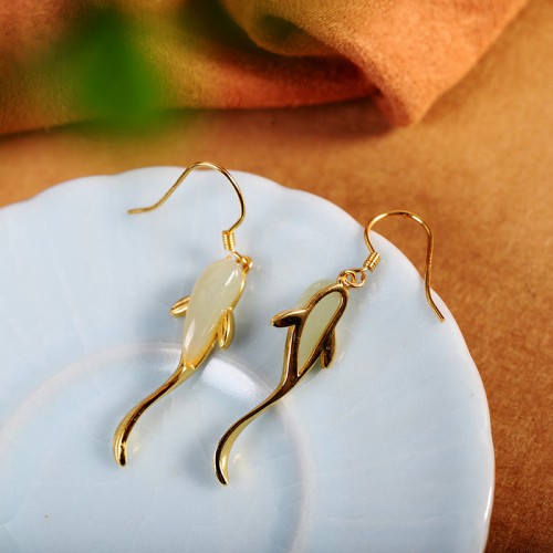 Fish Pattern Jade Luck Drop Earrings Fish Pattern Jade Luck Drop Earrings