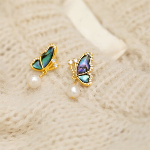 18K Gold-Plated Copper Pearl Butterfly Love Stud Earrings
