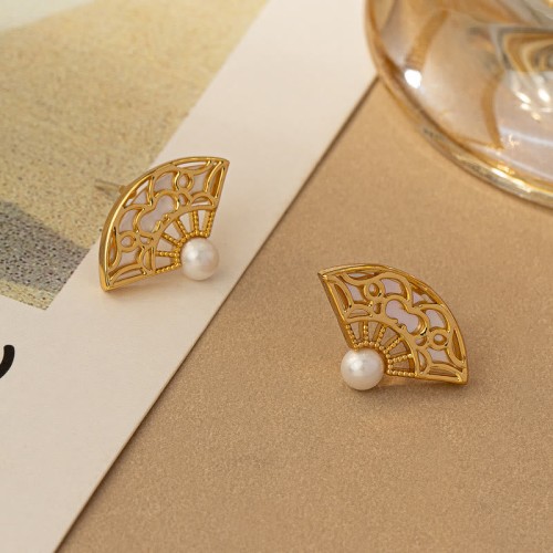 925 Sterling Silver Fan Pattern Pearl Copper Wisdom Stud Earrings 925 Sterling Silver Fan Pattern Pearl Copper Wisdom Stud Earrings