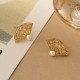 925 Sterling Silver Fan Pattern Pearl Copper Wisdom Stud Earrings 925 Sterling Silver Fan Pattern Pearl Copper Wisdom Stud Earrings