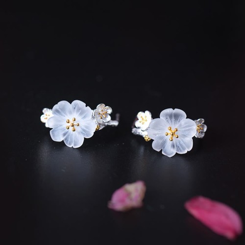 925 Sterling Silver Plum Blossom Floral Blessing Earrings 925 Sterling Silver Plum Blossom Floral Blessing Earrings