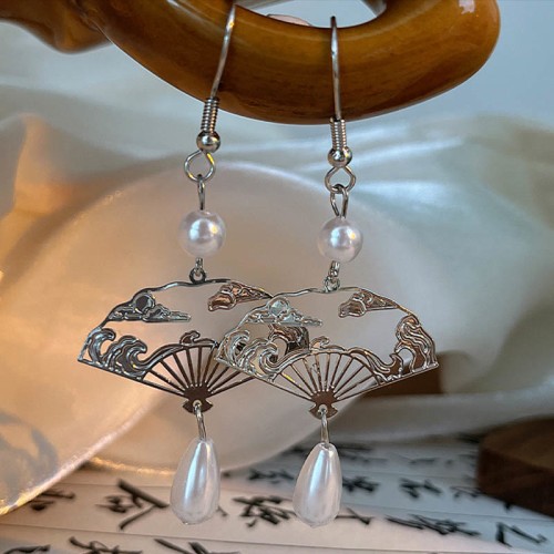 Copper Fan Auspicious Clouds Pearl Healing Earrings Copper Fan Auspicious Clouds Pearl Healing Earrings