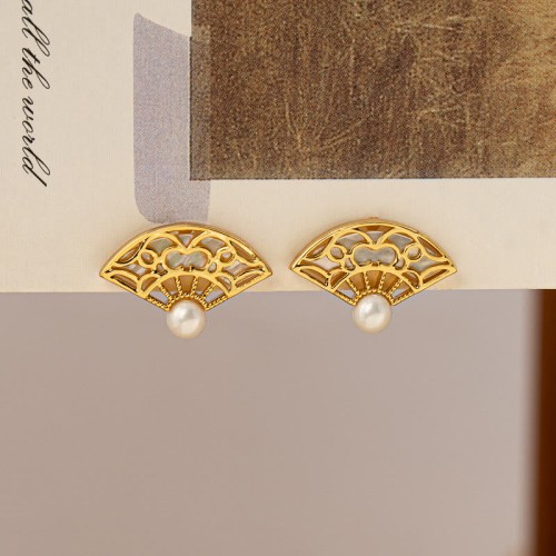 925 Sterling Silver Fan Pattern Pearl Copper Wisdom Stud Earrings 925 Sterling Silver Fan Pattern Pearl Copper Wisdom Stud Earrings