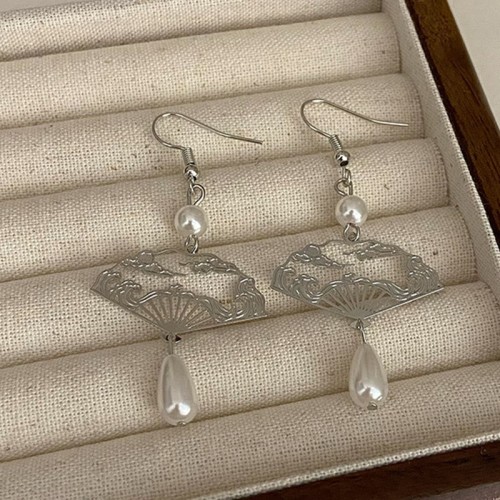 Copper Fan Auspicious Clouds Pearl Healing Earrings Copper Fan Auspicious Clouds Pearl Healing Earrings