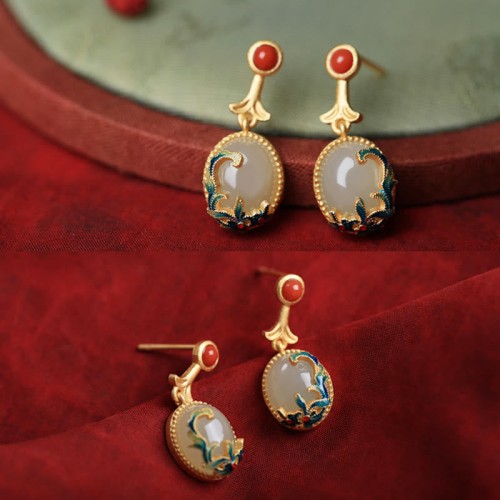 Vintage Jade Red Agate Abundance Copper Earrings Vintage Jade Red Agate Abundance Copper Earrings