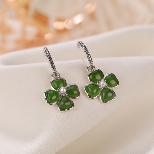 925 Sterling Silver Cyan Jade Four Leaf Clover Luck Earrings 925 Sterling Silver Cyan Jade Four Leaf Clover Luck Earrings