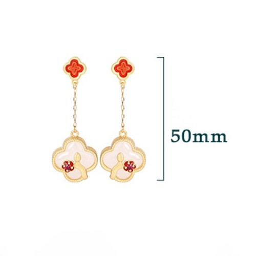 24K Gold-Plated White Jade Four Leaf Clover Earrings 24K Gold-Plated White Jade Four Leaf Clover Earrings