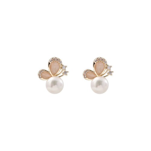 18K Gold Pearl Butterfly Love Stud Earrings 18K Gold Pearl Butterfly Love Stud Earrings