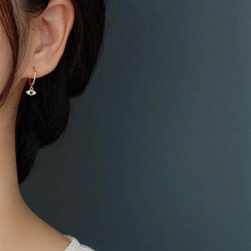 925 Sterling Silver Evil Eye Protection Stud Earrings 925 Sterling Silver Evil Eye Protection Stud Earrings