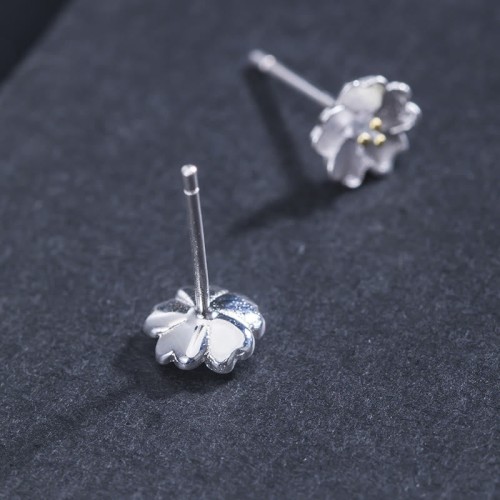 925 Sterling Silver Cherry Blossoms Floral Calm Stud Earrings 925 Sterling Silver Cherry Blossoms Floral Calm Stud Earrings