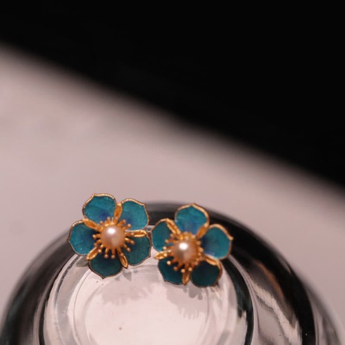 Peach Blossom Pearl Happiness Stud Earrings Peach Blossom Pearl Happiness Stud Earrings