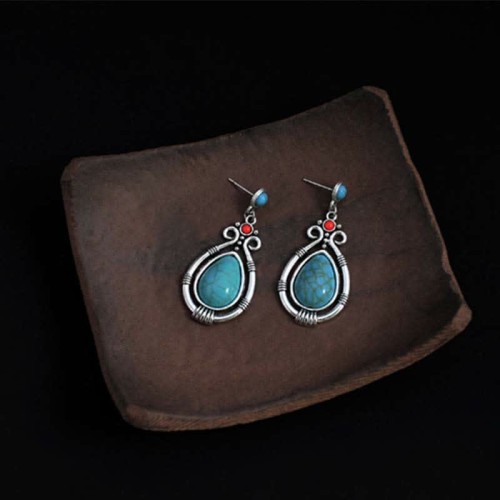 Tibetan Vintage Turquoise Waterdrop Strength Earrings