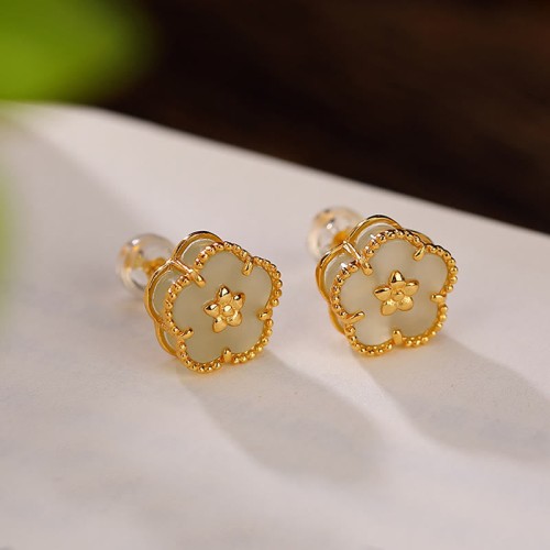 925 Sterling Silver Hetian Jade Plum Flower Luck Stud Earrings 925 Sterling Silver Hetian Jade Plum Flower Luck Stud Earrings
