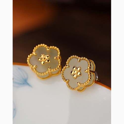 925 Sterling Silver Hetian Jade Plum Flower Luck Stud Earrings 925 Sterling Silver Hetian Jade Plum Flower Luck Stud Earrings