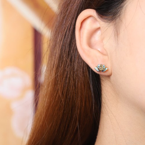 925 Sterling Silver Hetian Cyan Jade Lotus Flower Earrings 925 Sterling Silver Hetian Cyan Jade Lotus Flower Earrings