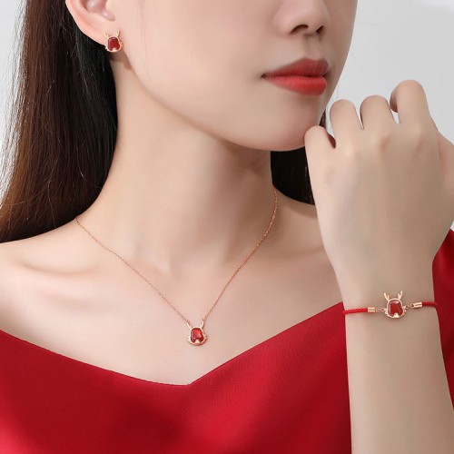 Flash Sale: 925 Sterling Silver Dragon Red Agate Fortune Bracelet Set Flash Sale: 925 Sterling Silver Dragon Red Agate Fortune Bracelet Set