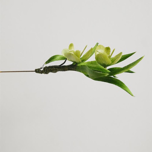 Velvet Mulberry Silk Green Leaf Brooch Hairpin Velvet Mulberry Silk Green Leaf Brooch Hairpin