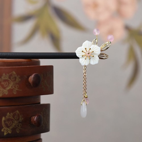 Bauhinia Tassel Wood Hairpin Bauhinia Tassel Wood Hairpin