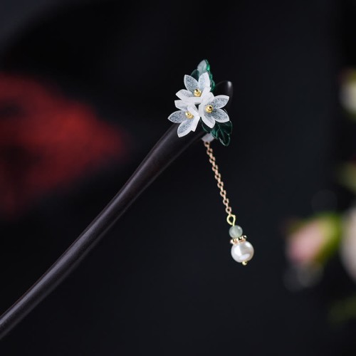 Lily of the Valley Pearl Tassel Hairpin