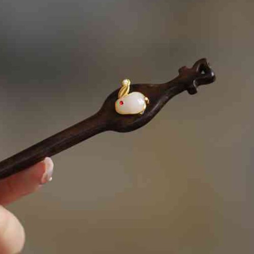 Cloud Sandalwood Rabbit Protection Hairpin Cloud Sandalwood Rabbit Protection Hairpin