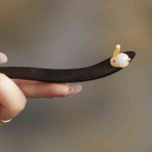Cloud Sandalwood Rabbit Protection Hairpin Cloud Sandalwood Rabbit Protection Hairpin