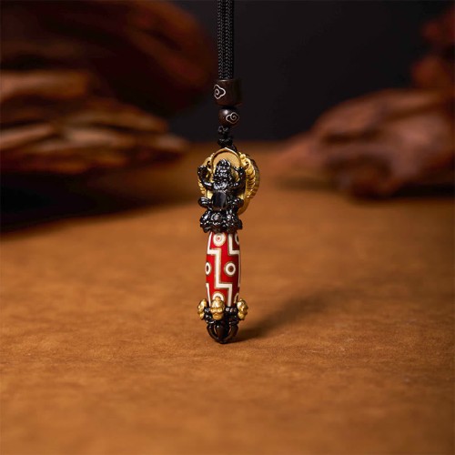 Tibet Om Mani Padme Hum Dzi Bead Wisdom Necklace Tibet Om Mani Padme Hum Dzi Bead Wisdom Necklace