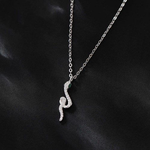 Snake Year Green-eyed Blessing Pendant Snake Year Green-eyed Blessing Pendant