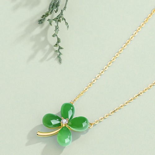 Jade Sterling Silver Four Leaf Clover Luck Necklace Jade Sterling Silver Four Leaf Clover Luck Necklace