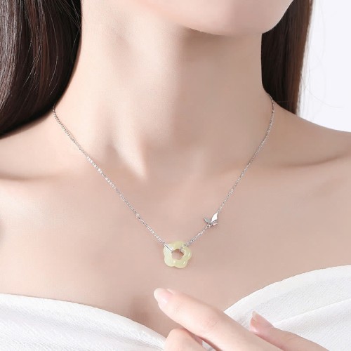 Sterling Silver Butterfly Hetian Jade Flower Blessing Pendant Sterling Silver Butterfly Hetian Jade Flower Blessing Pendant
