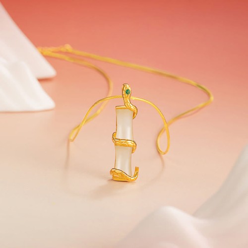 Hetian Jade Snake Bamboo Growth Necklace Hetian Jade Snake Bamboo Growth Necklace