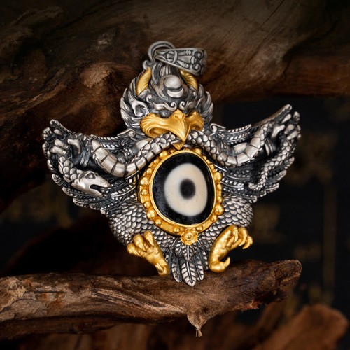 925 Silver Tibet Garuda Dzi Bead Protection Necklace 925 Silver Tibet Garuda Dzi Bead Protection Necklace