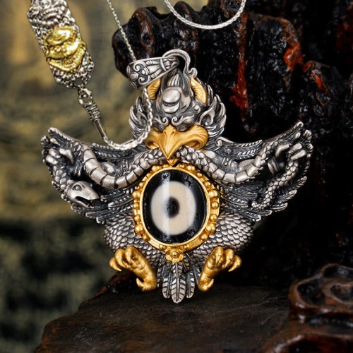 925 Silver Tibet Garuda Dzi Bead Protection Necklace 925 Silver Tibet Garuda Dzi Bead Protection Necklace