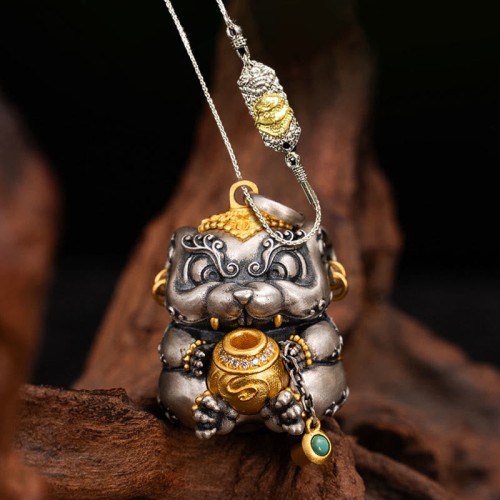 Sterling Silver Tibetan Rat Protection Necklace Pendant Sterling Silver Tibetan Rat Protection Necklace Pendant
