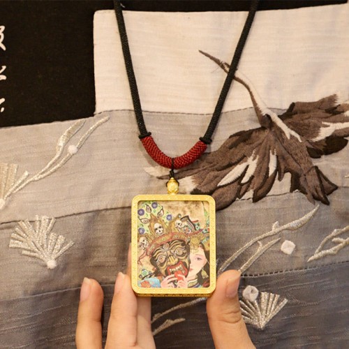 Tibetan Zakiram Nine-Tailed Fox Wealth Thangka Pendant Tibetan Zakiram Nine-Tailed Fox Wealth Thangka Pendant
