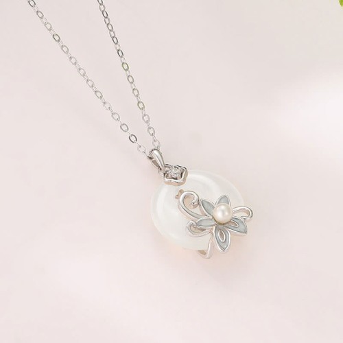 Chalcedony Peace Buckle 999 Silver Lotus Necklace