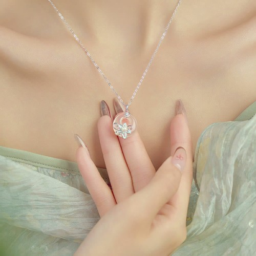 Chalcedony Peace Buckle 999 Silver Lotus Necklace