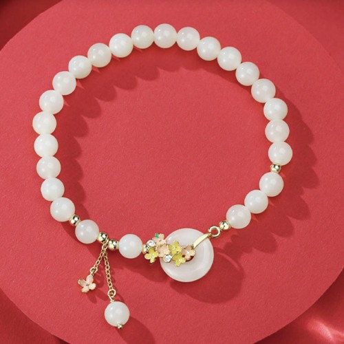 Hetian Jade Osmanthus Peace Buckle Zircon Luck Necklace Hetian Jade Osmanthus Peace Buckle Zircon Luck Necklace