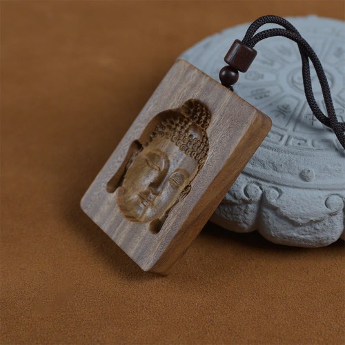 Green Sandalwood Buddha Symbol Positive Necklace Green Sandalwood Buddha Symbol Positive Necklace