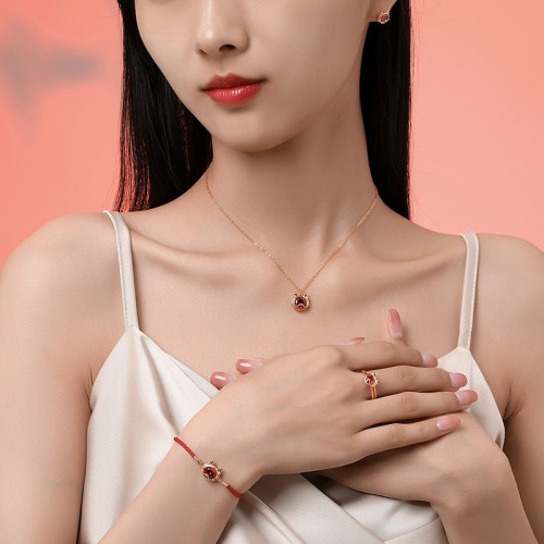 925 Silver Dragon Luck Red Zircon Necklace Set 925 Silver Dragon Luck Red Zircon Necklace Set