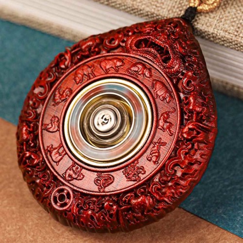Zodiac Avalokitesvara Sandalwood Longevity Necklace Zodiac Avalokitesvara Sandalwood Longevity Necklace