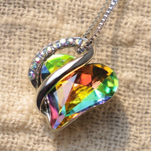 Love Heart Birthstone Healing Energy Necklace Love Heart Birthstone Healing Energy Necklace