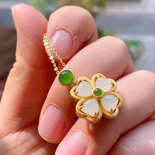Four Leaf Clover Jade Prosperity Necklace Pendant