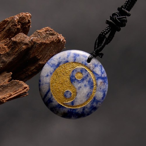 Amethyst Tiger Eye Green Aventurine Yin Yang Necklace Amethyst Tiger Eye Green Aventurine Yin Yang Necklace